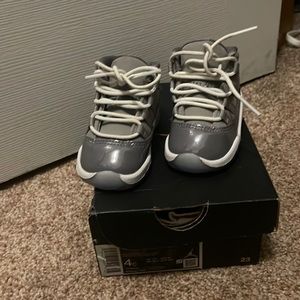 Jordan 11 cool Grey